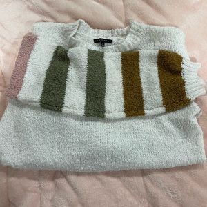 Sweater from von muar, I purchased a year ago, worn it once.